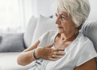 Odbijanie nie daje ci spokoju? Sprawdź, co może oznaczać. Zobacz, jakie dolegliwości kryją się za uporczywym bekaniem