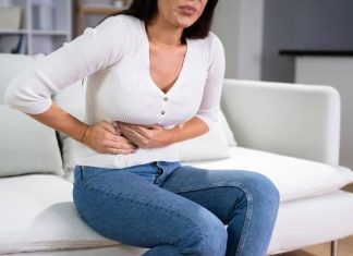 Sposoby na nadmiar gazów i wzdęcia. Nieprzyjemne objawy zwalczysz w domu. Wyjaśniamy, jak usprawnić trawienie oraz kiedy iść do lekarza