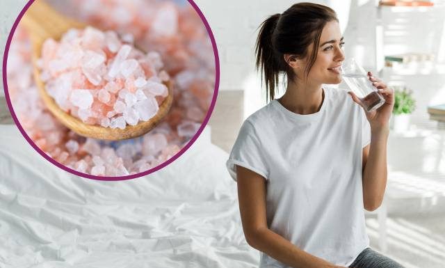 Dodaj łyżeczkę do wody i wypij rano. W pół godziny pozbędziesz się zaparcia. Oczyszcza i wspomaga odchudzanie