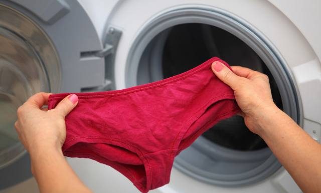 Jak często powinno się zmieniać majtki? Eksperci odpowiadają. Nigdy nie noś bielizny dłużej, niż zalecają