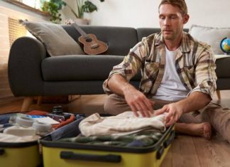 Koniec wakacji boli? Tak rozpoznasz i pokonasz depresję pourlopową