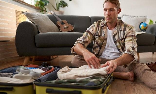 Koniec wakacji boli? Tak rozpoznasz i pokonasz depresję pourlopową