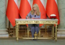 Jolanta Sobierańska-Grenda: za drzwiami szpitala, kiedy przychodzi choroba, kończy się polityka