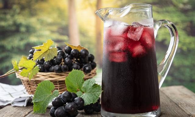 Ten sok odmładza. To naturalny eliksir na nadciśnienie, odporność i odchudzanie. Zrobisz go teraz