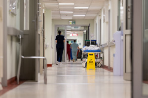 Spór o restrukturyzację szpitali publicznych. Apel do Ministerstwa Zdrowia o reakcję