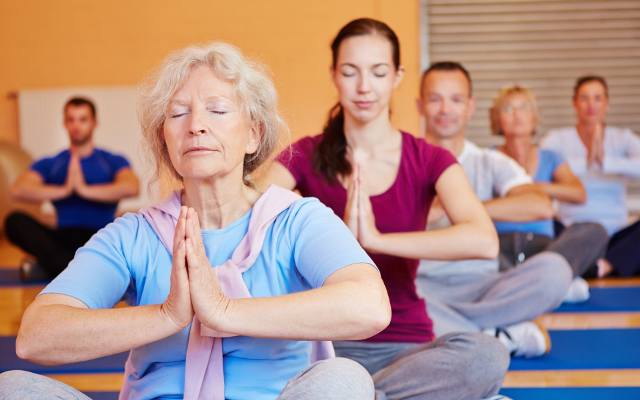 Jak radzić sobie ze stresem? Wypróbuj ćwiczenia oddechowe. Jak je wykonywać?