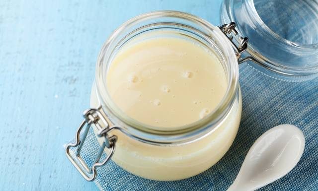 Przypomina smak dzieciństwa. Zwalczy ból gardła, chrypkę i kaszel