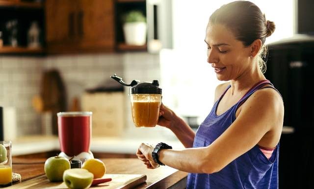 Ta dieta naśladuje post. FMD nie tylko odchudza, ale też odmładza o 2,5 roku. A co najlepsze, stosuje się ją tylko przez 5 dni w miesiącu