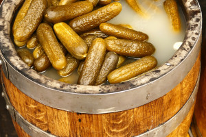 Zakazane przy nadciśnieniu. Wykańcza mózg, nerki i kości