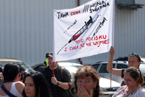 Szczepienia na COVID-19 wywołały falę nowotworów? Analizujemy kontrowersyjne badanie z Korei