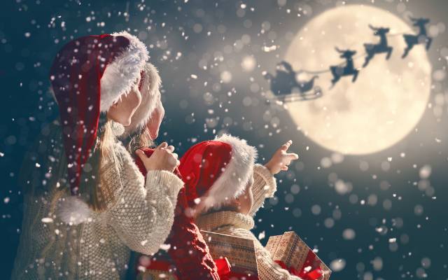 Czy święty Mikołaj istnieje? Jak rozmawiać z dzieckiem i co mu powiedzieć o świętym Mikołaju? Zobacz, co radzi psycholog
