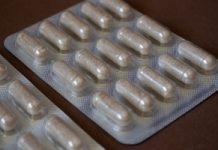 Łykał przez 3 miesiące. Popularny suplement wykończył wątrobę