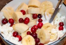 O której jeść śniadanie, żeby schudnąć? Przez lata byliśmy w błędzie