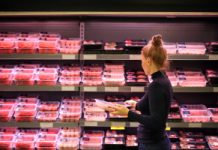 Pasożyty i zapalenie wątroby. Na to mięso musisz szczególnie uważać