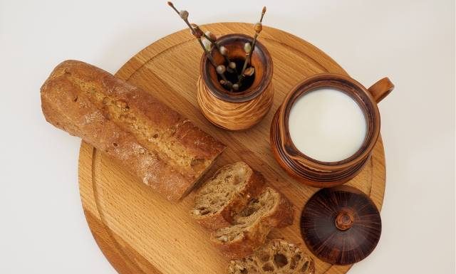 Bazie kotki to nie tylko oznaka wiosny. Napar z nich pomoże ci wrócić do zdrowia. Przepis na mleko baziowe do walki z przeziębieniem i grypą