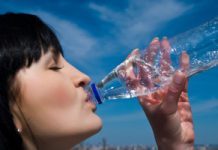 Wątroba nie ma żadnych szans. Zaburza pracę hormonów, uderza w zdrowe komórki