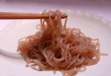 Zero kalorii. Pęcznieje w żołądku i syci na długi czas