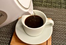 Zbroja dla wątroby. Naukowcy: jeden rodzaj kawy wygrywa z innymi