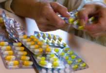 Teraz biją rekordy sprzedaży. Wywołują ostre uszkodzenie wątroby i nerek