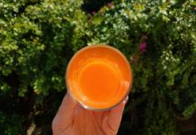 1 szklanka na czczo działa jak ochronny parasol. Strażnik jelit i wątroby