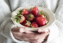 Jesz codziennie truskawki? To świetnie! Skorzystają twoje serce, skóra, wątroba i odporność