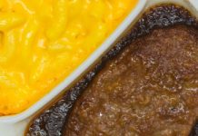 Godzinami zalegają w jelitach. Gniją, a brzuch rośnie coraz większy