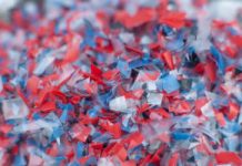 To najgorszy rodzaj owoców. Mikroplastik zajadasz łyżeczkami