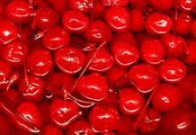 Od dawna alarmowano o możliwym wpływie na mózg. Ten kraj już zakazał