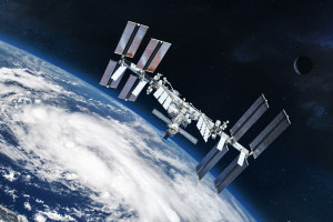 Astronauta odbija się od pacjenta przy reanimacji. Polacy wymyślili, jak temu zapobiec